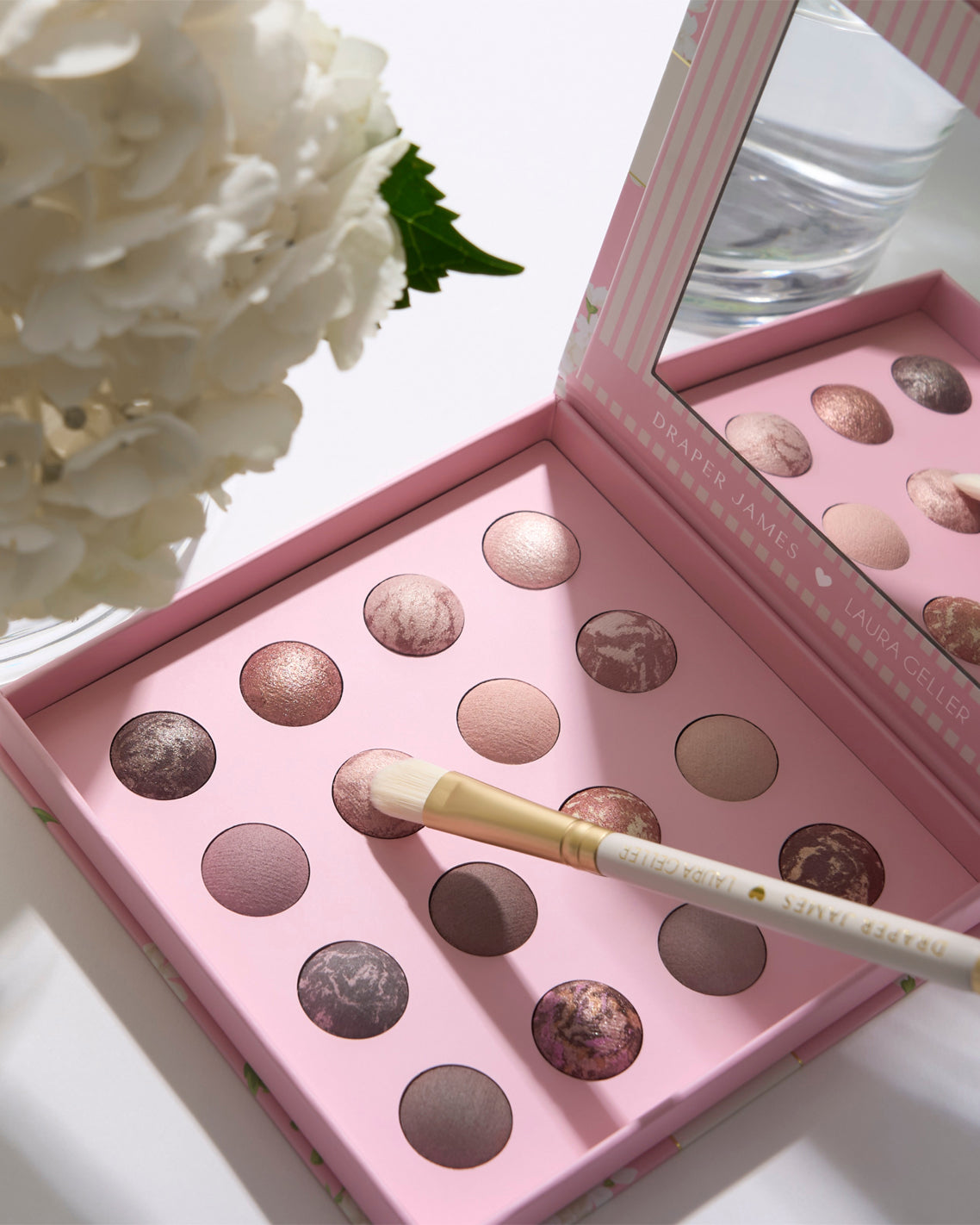 x Laura Geller Dual-Ended Eyeshadow Brush